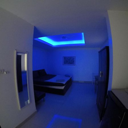 French Connection Hotel Pattaya Zewnętrze zdjęcie
